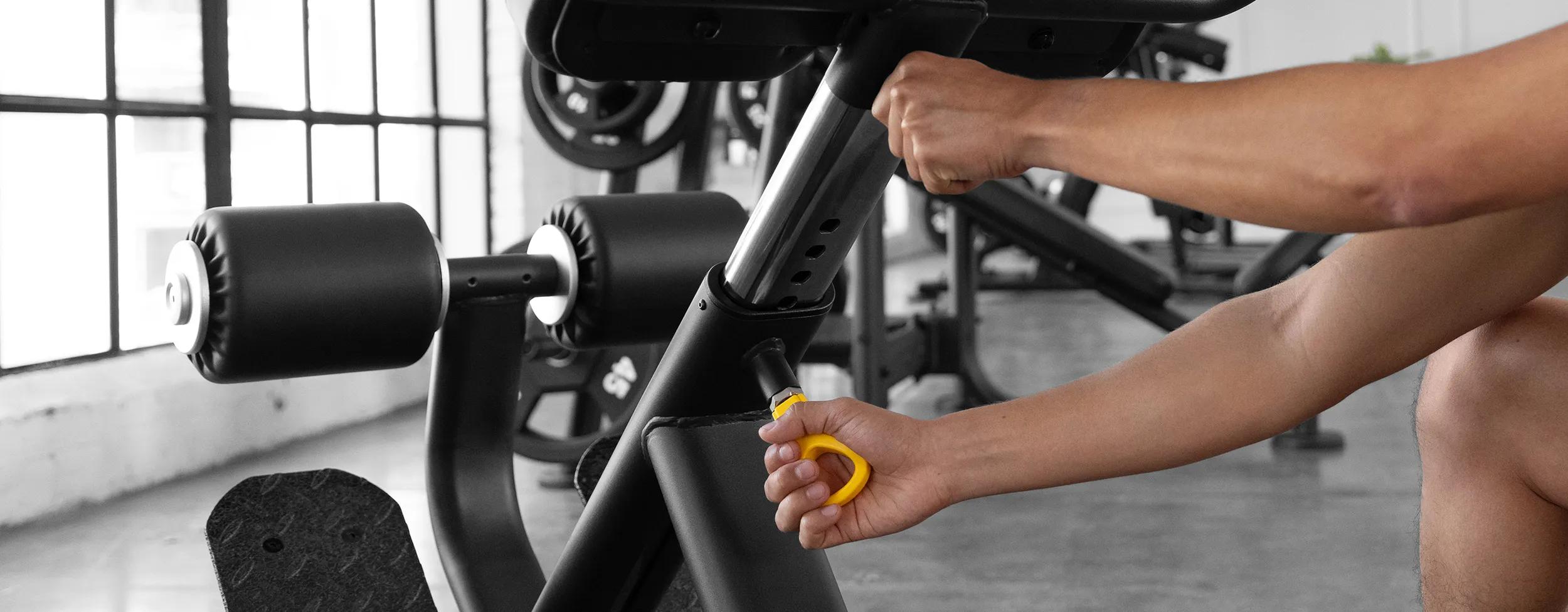 バックエクステンションベンチ | Vision Fitness