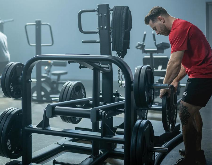 Resistencia con placas Matrix Fitness
