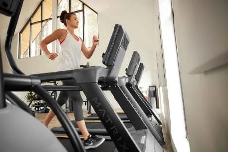 women on treadmill